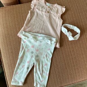 TAHARI seashell outfit with matching Headband